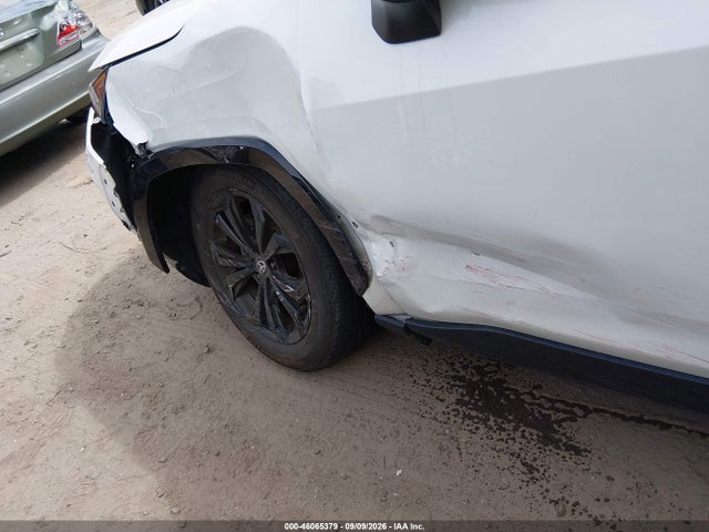 2022 TOYOTA RAV4 HYBRID XSE 6