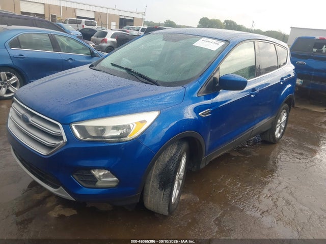 2017 FORD ESCAPE SE 2