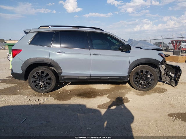 2022 HONDA PASSPORT AWD ELITE 13