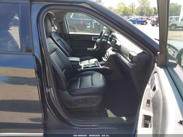 2023 FORD EXPLORER XLT 5