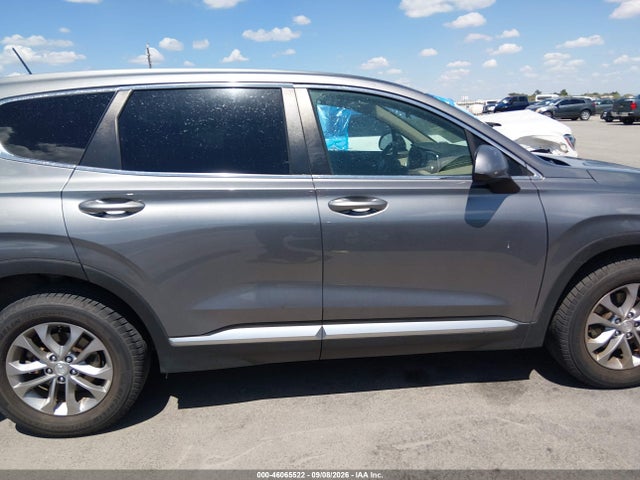 2019 HYUNDAI SANTA FE SE 13
