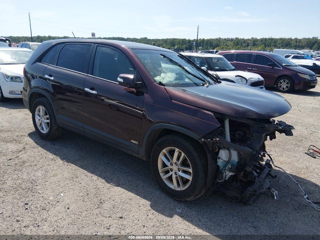 2014 KIA SORENTO LX