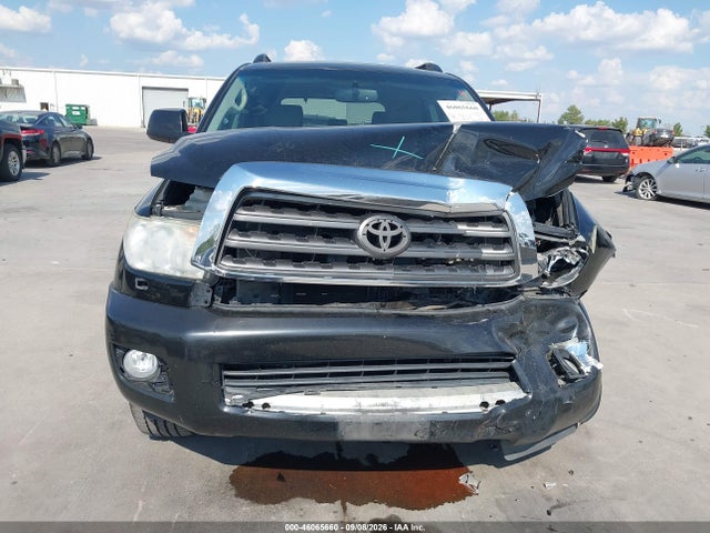 2017 TOYOTA SEQUOIA SR5 12