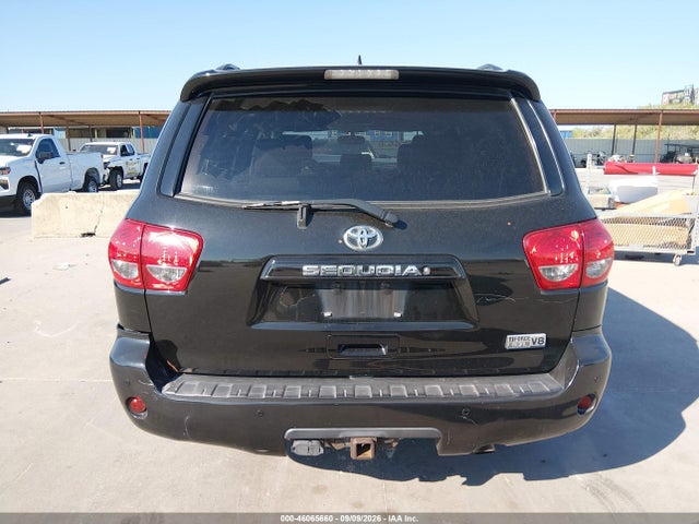 2017 TOYOTA SEQUOIA SR5 16