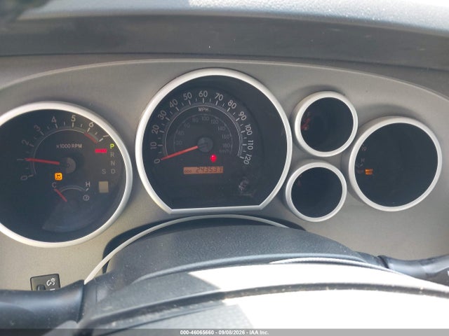 2017 TOYOTA SEQUOIA SR5 7