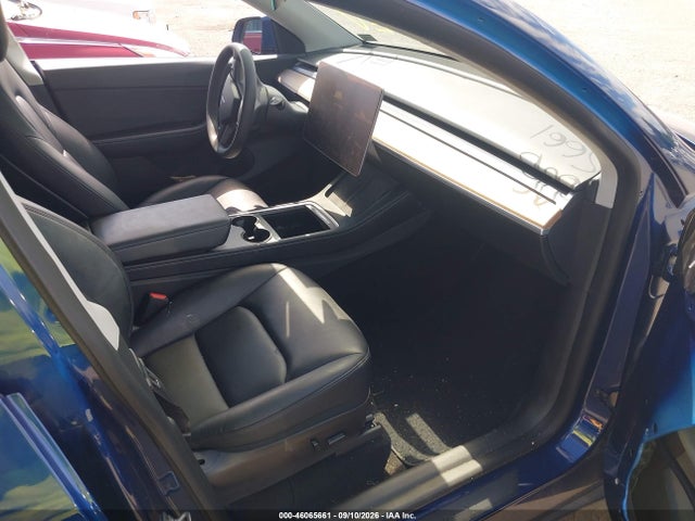 2022 TESLA MODEL Y LONG RANGE DUAL MOTOR ALL-WHEEL DRIVE 5