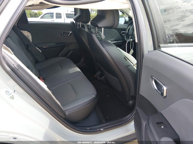 2026 KIA K4 EX 8