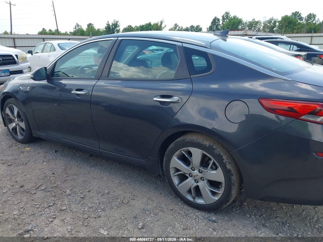 2019 KIA OPTIMA S 14