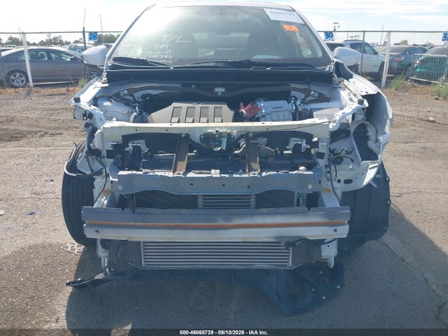 2018 MITSUBISHI ECLIPSE CROSS ES 6
