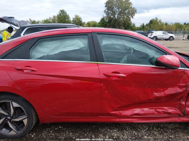 2022 HYUNDAI ELANTRA LIMITED 13