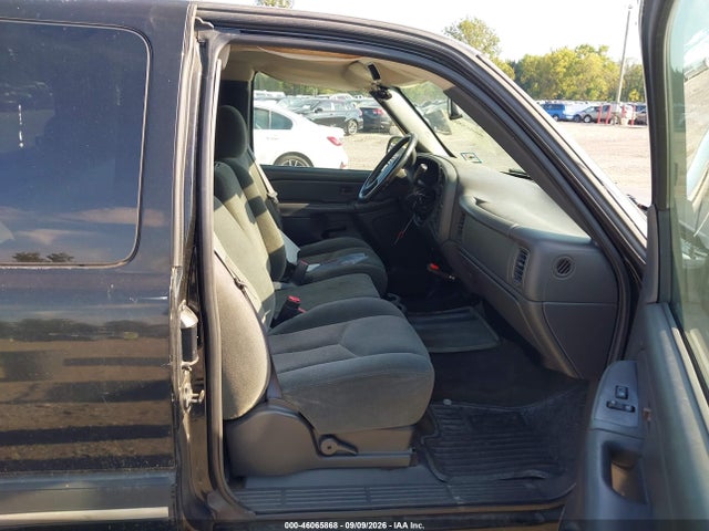 صورة 5 لـ 2004 Chevrolet SILVERADO C1500