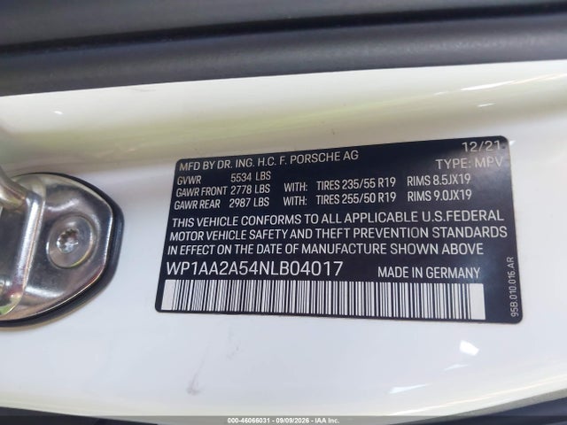 2022 PORSCHE MACAN 9
