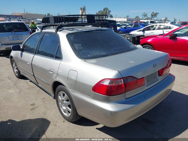 1999 Honda ACCORD LX 照片 3