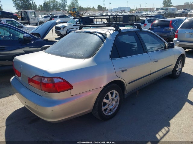 1999 Honda ACCORD LX 照片 4