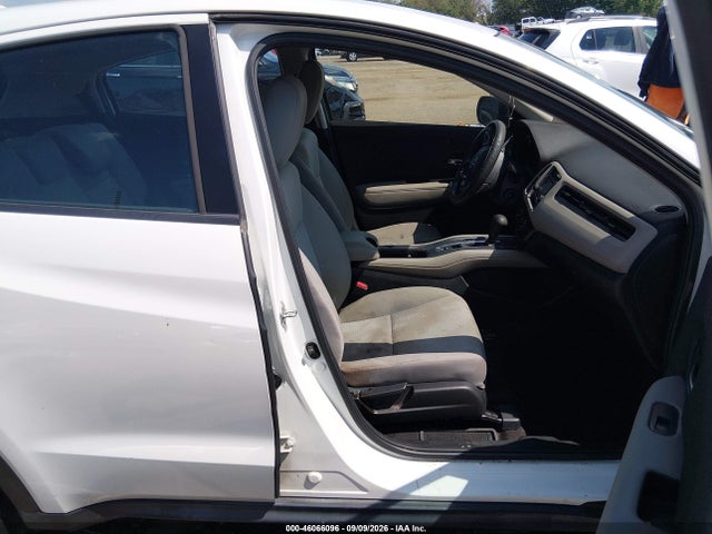 2022 HONDA HR-V AWD LX 5