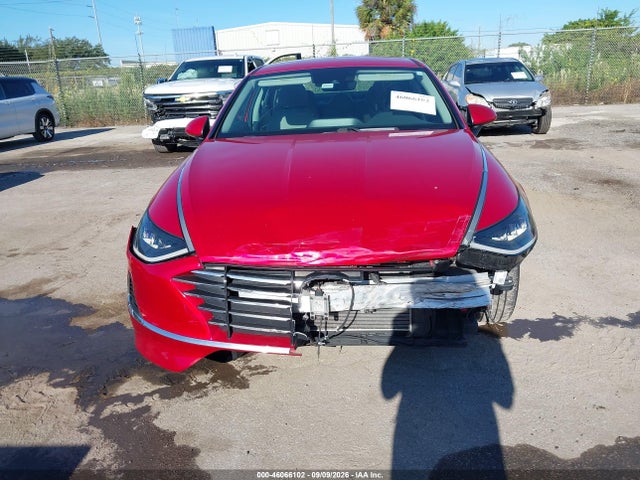 2022 HYUNDAI SONATA SE 12