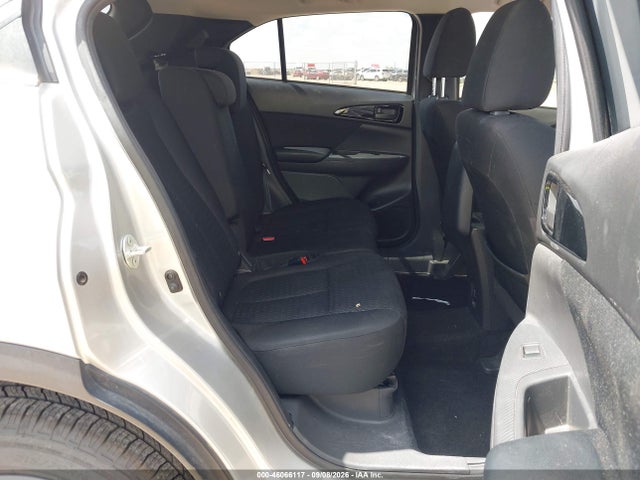 2019 MITSUBISHI ECLIPSE CROSS ES 8