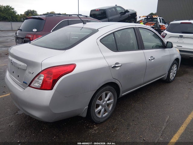 2012 Nissan VERSA 1.6 SV — фото 4