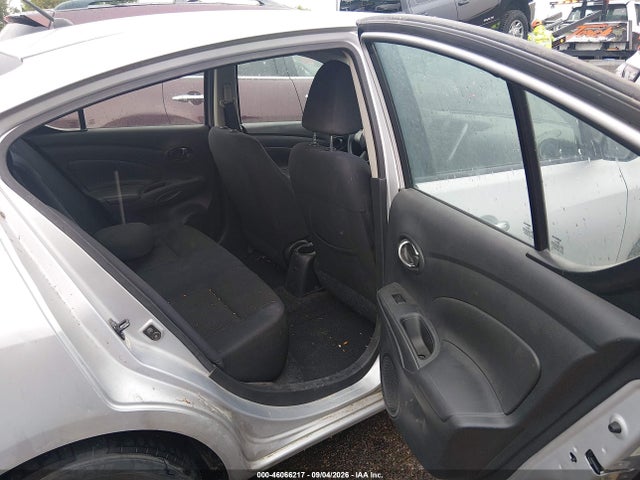 2012 Nissan VERSA 1.6 SV — фото 8