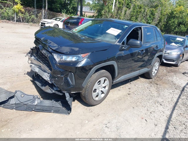 2022 TOYOTA RAV4 LE 2