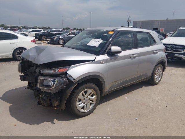 2022 HYUNDAI VENUE SE 2