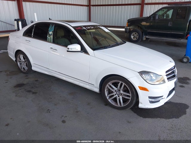 2014 MERCEDES-BENZ C 250 SPORT