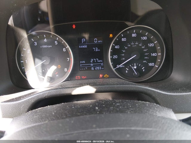 2017 HYUNDAI ELANTRA SE 7