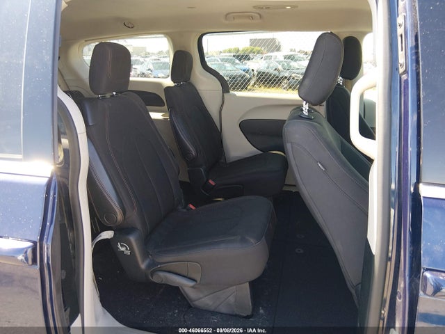 2018 CHRYSLER PACIFICA LX 8