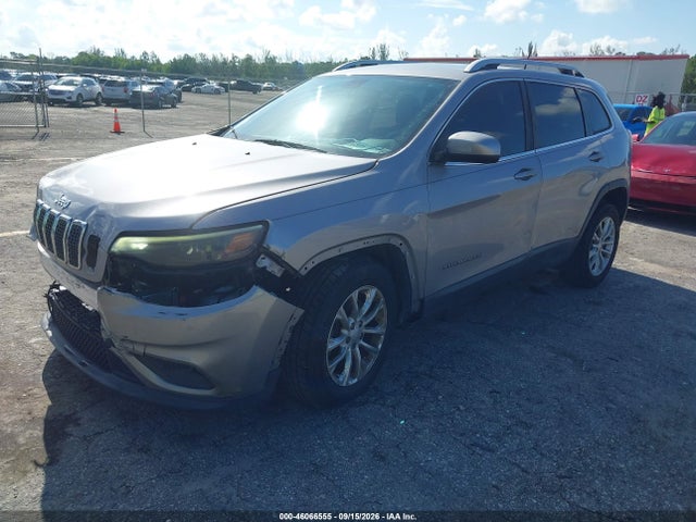 2019 JEEP CHEROKEE LATITUDE FWD 18
