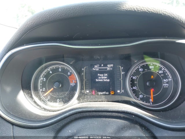 2019 JEEP CHEROKEE LATITUDE FWD 7
