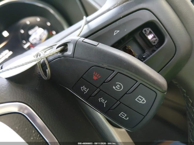 2023 GMC YUKON 2WD SLT 11