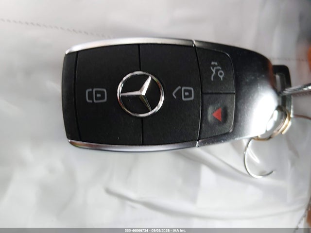 2023 MERCEDES-BENZ GLB 250 4MATIC 11