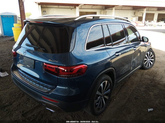 2023 MERCEDES-BENZ GLB 250 4MATIC 4