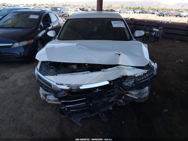 2022 HONDA ACCORD LX 11