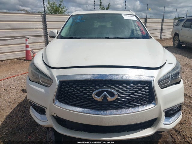2017 INFINITI QX60 11