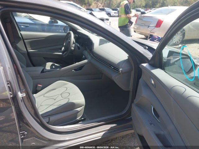 2023 HYUNDAI ELANTRA SEL 5