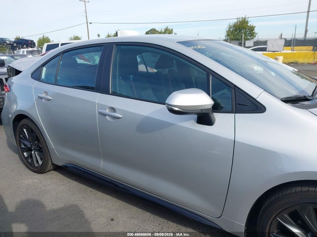2025 TOYOTA COROLLA SE 13