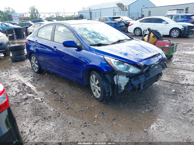 2012 HYUNDAI ACCENT GLS