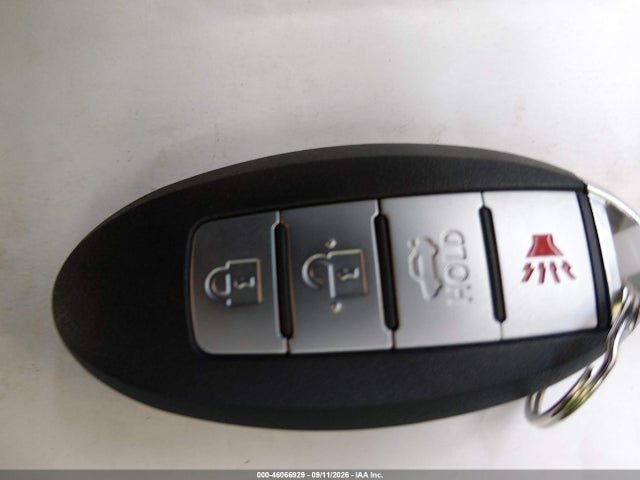 2025 NISSAN VERSA 1.6 SR 11