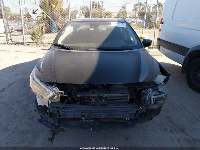 2025 NISSAN VERSA 1.6 SR 13