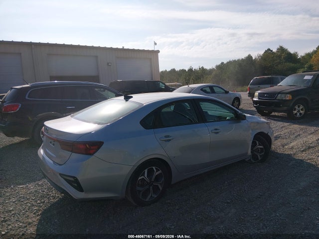 2021 KIA FORTE LXS 4