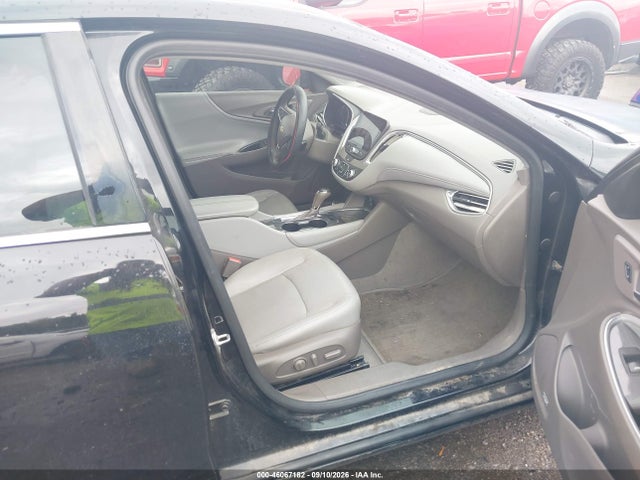 2017 CHEVROLET MALIBU LT 5