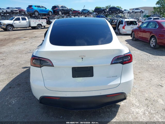 2021 TESLA MODEL Y LONG RANGE DUAL MOTOR ALL-WHEEL DRIVE 15