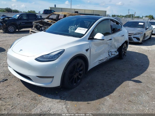 2021 TESLA MODEL Y LONG RANGE DUAL MOTOR ALL-WHEEL DRIVE 2