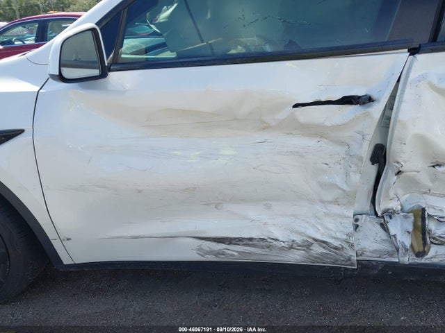 2021 TESLA MODEL Y LONG RANGE DUAL MOTOR ALL-WHEEL DRIVE 6
