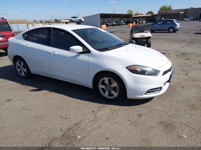 2015 Dodge DART SXT photo 1