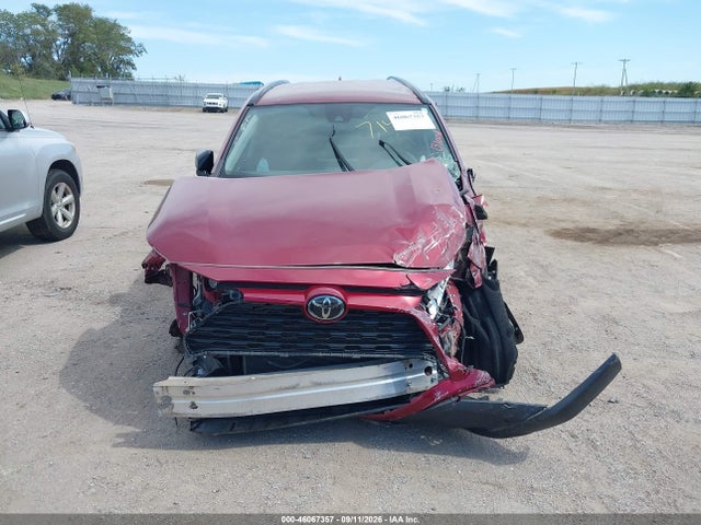 2019 TOYOTA RAV4 LE 13