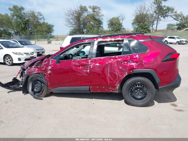 2019 TOYOTA RAV4 LE 15