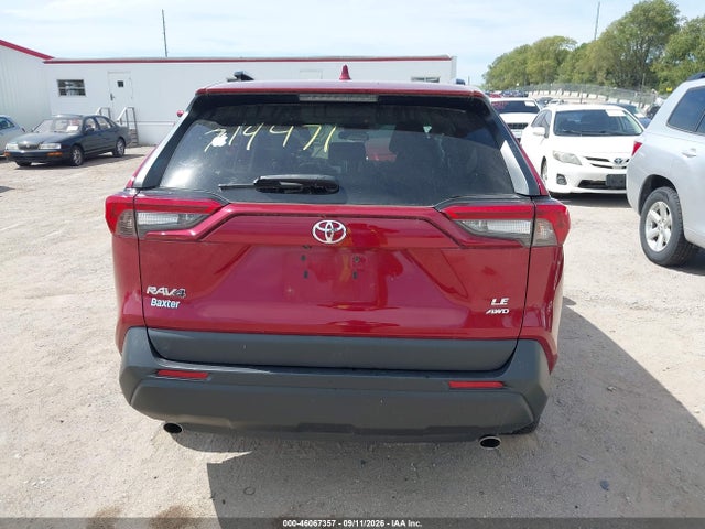 2019 TOYOTA RAV4 LE 17