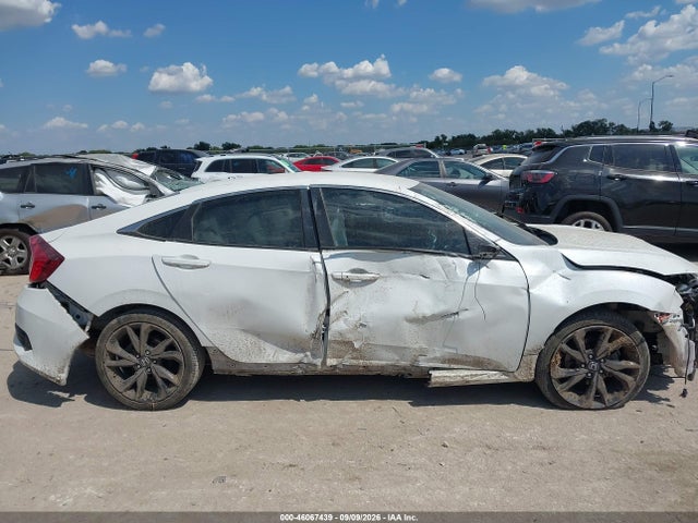 2019 HONDA CIVIC SPORT 13